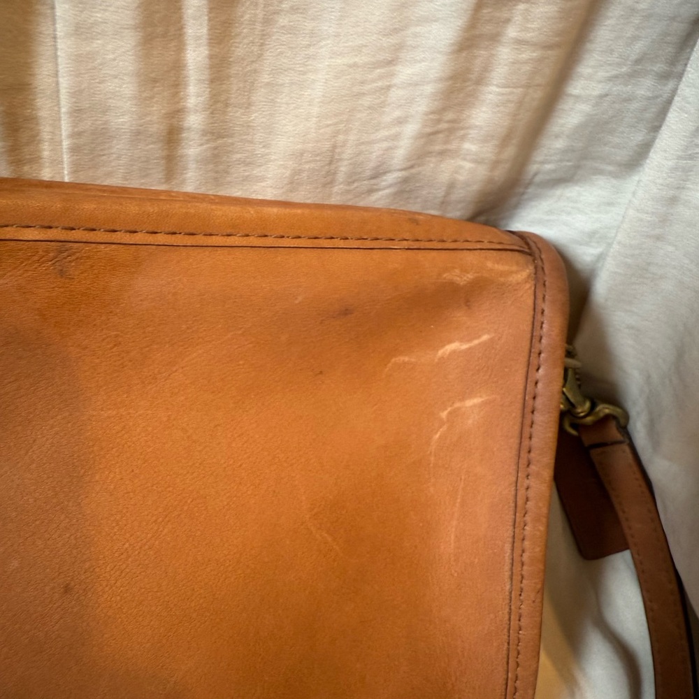 Coach Vintage Basic Bag 9455 – British Tan / Pre-owned with signs of use - Picture 10 of 11